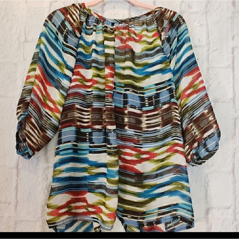 HALO Vibrant Handkerchief Button Front Blouse Medium - Picture 6 of 9